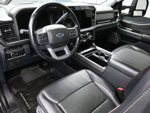 Used 2023 Ford F250 Lariat w/ Lariat Ultimate Package AWD/4WD image 22