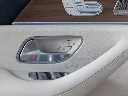 Used 2022 Mercedes-Benz GLE 350 4MATIC image 38