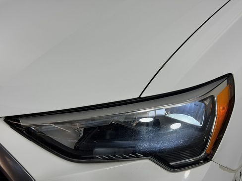 Used 2020 Audi Q3 2.0T Premium w/ Convenience Package AWD/4WD image 12