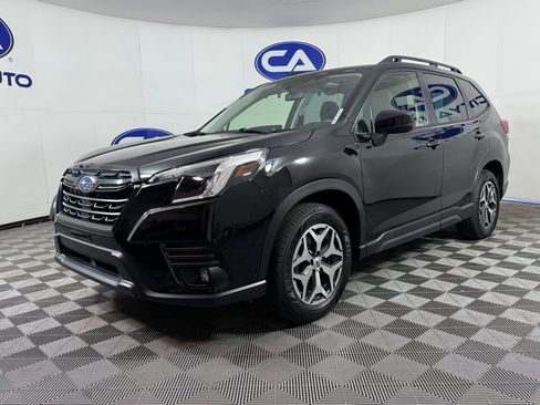 Used 2024 Subaru Forester Premium image 30