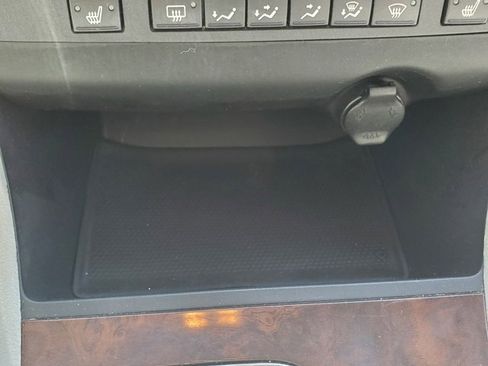 Used 2008 Buick LaCrosse CX image 28