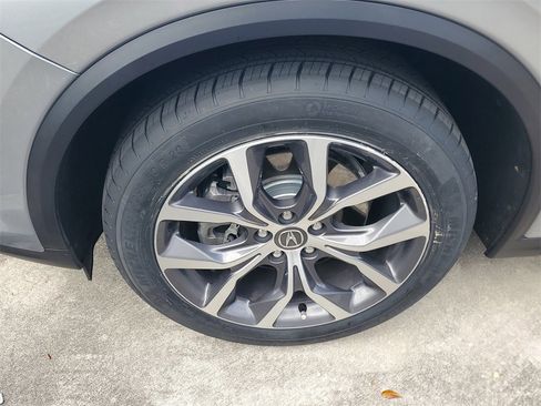 Used 2023 Acura MDX FWD w/ Technology Package image 4