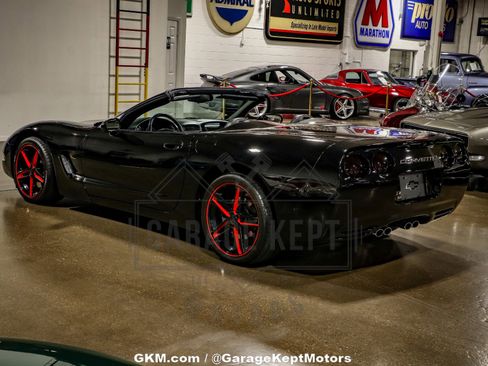 Used 2002 Chevrolet Corvette Convertible w/ Preferred Equipment Group2 image 32