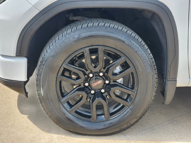 Used 2025 GMC Sierra 1500 Elevation AWD/4WD image 18