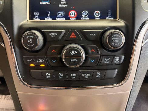 Used 2017 Jeep Grand Cherokee Limited AWD/4WD image 19