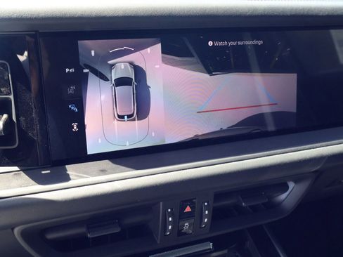 New 2026 Porsche Cayenne GTS image 19