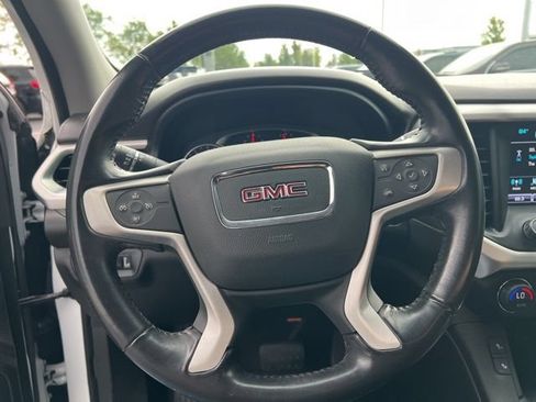 Used 2018 GMC Acadia SLT FWD image 13