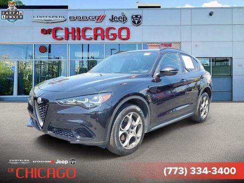 Used 2024 Alfa Romeo Stelvio Sprint AWD/4WD image 2