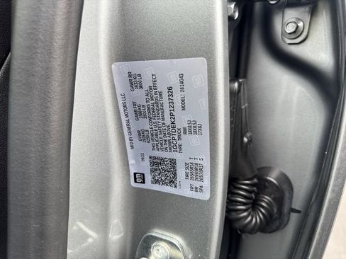 Used 2023 Chevrolet Colorado Z71 w/ Z71 Convenience Package 2 AWD/4WD image 24