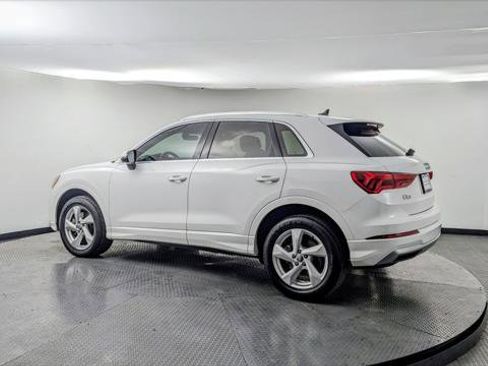Used 2020 Audi Q3 2.0T Premium image 5