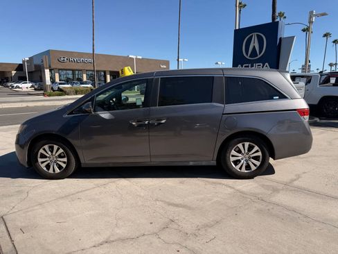Used 2017 Honda Odyssey EX-L image 2