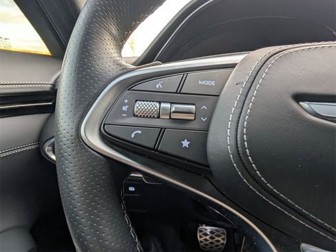 Used 2025 Genesis GV70 3.5T Sport w/ Sport Advanced Package image 24