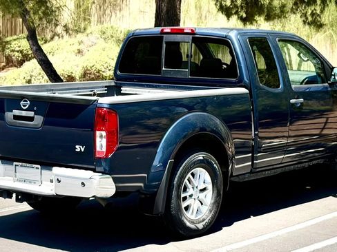 Used 2020 Nissan Frontier SV RWD image 8
