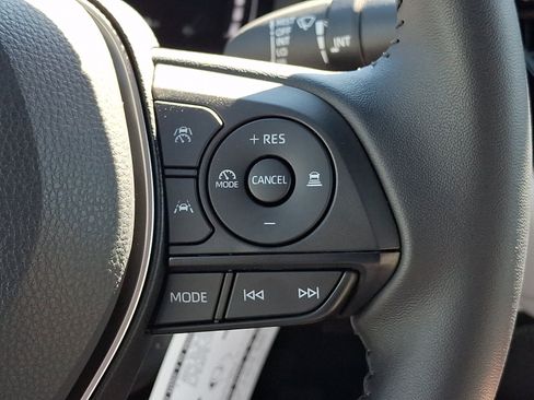 Certified 2026 Toyota Corolla SE FWD image 21