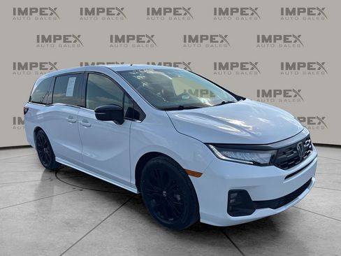 Used 2025 Honda Odyssey Sport-L image 7