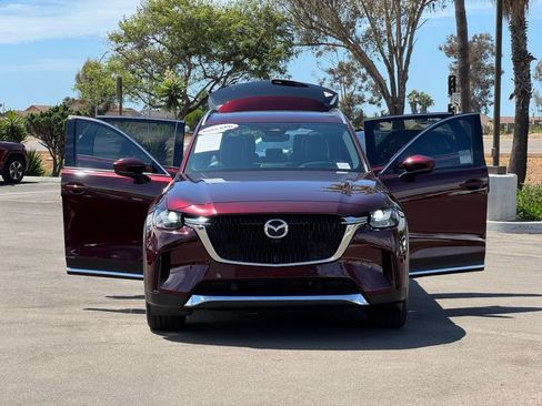 Used 2024 MAZDA CX-90 Plug-In Hybrid w/ Premium Plus AWD/4WD image 29