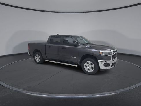 New 2026 RAM 1500 4x4 Crew Cab image 2