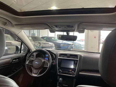 Used 2018 Subaru Outback 3.6R Limited image 29
