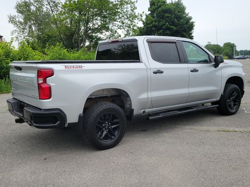 Used 2020 Chevrolet Silverado 1500 Custom Trail Boss w/ Custom Convenience Package AWD/4WD image 5