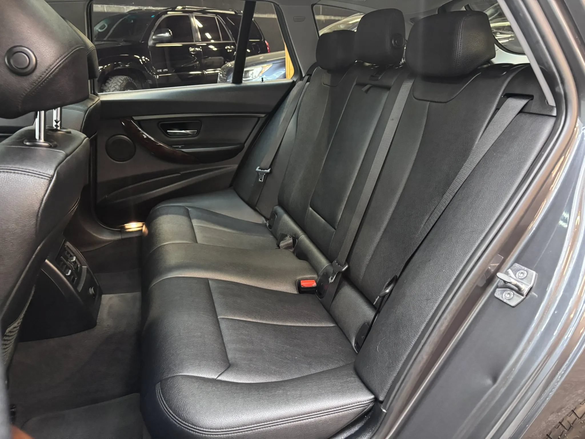 Used 2015 BMW 328d xDrive Wagon AWD/4WD image 21