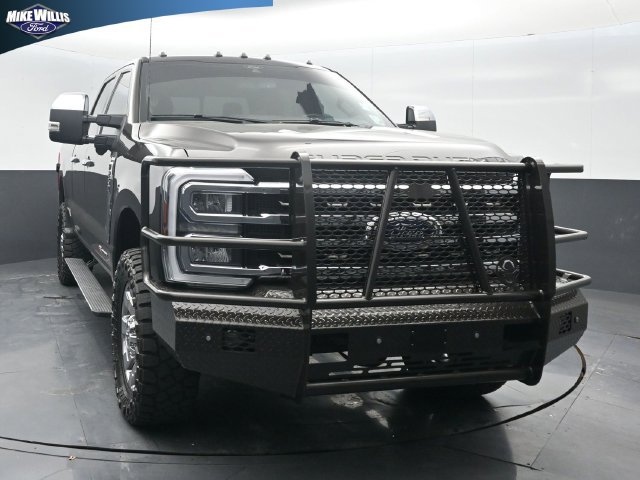 Used 2025 Ford F250 King Ranch w/ Chrome Package AWD/4WD image 2