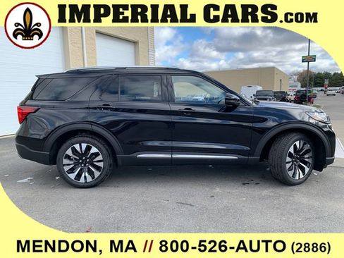 New 2026 Ford Explorer Platinum w/ LUX Leather Package image 17