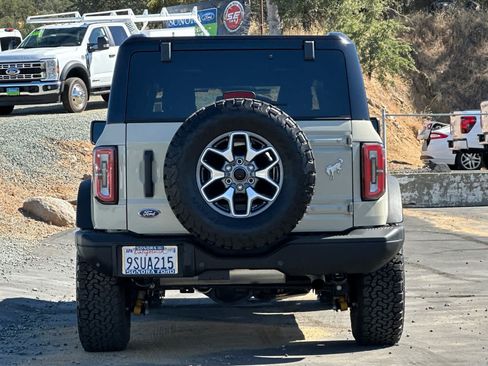 Certified 2025 Ford Bronco Badlands AWD/4WD image 5