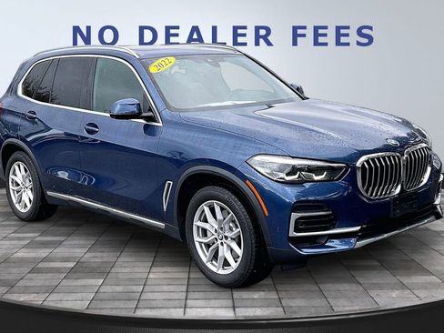 Used 2022 BMW X5 xDrive40i w/ Premium Package image 3