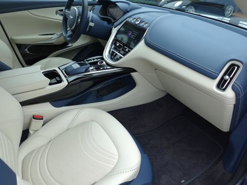 Used 2024 Aston Martin DBX 707 image 20