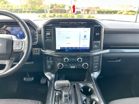 Used 2022 Ford F150 XLT w/ Equipment Group 302A High image 20