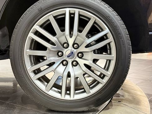 Used 2022 Ford Expedition Platinum AWD/4WD image 23