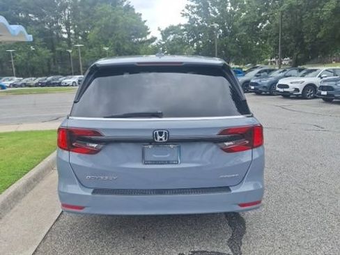 Used 2024 Honda Odyssey Sport image 5