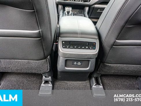 Used 2025 Nissan Pathfinder SL w/ SL Premium Package image 33