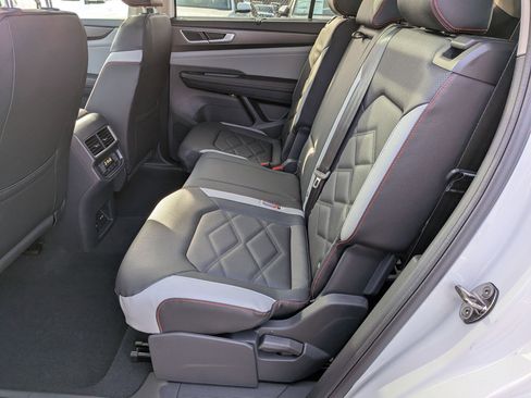 New 2026 Volkswagen Atlas Peak Edition AWD/4WD image 28