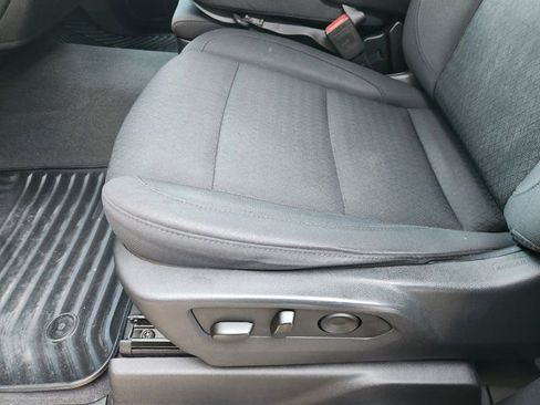 Used 2023 Chevrolet Silverado 1500 Custom image 26