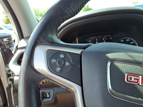 Used 2018 GMC Acadia SLE w/ LPO, Protection Package FWD image 16