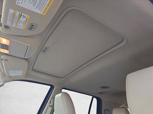 Used 2017 Ford Expedition Limited w/ Equipment Group 301A RWD image 16