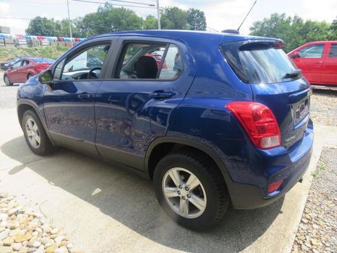 Used 2017 Chevrolet Trax LS AWD/4WD image 5