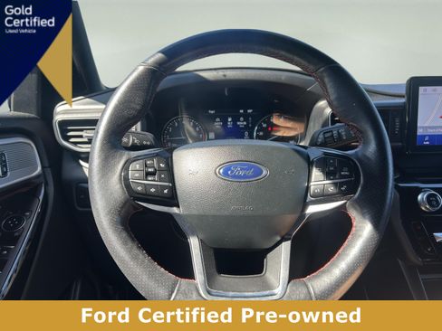 Certified 2023 Ford Explorer ST-Line w/ Class IV Trailer Tow Package AWD/4WD image 13