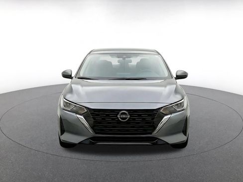 Used 2025 Nissan Sentra S FWD image 2