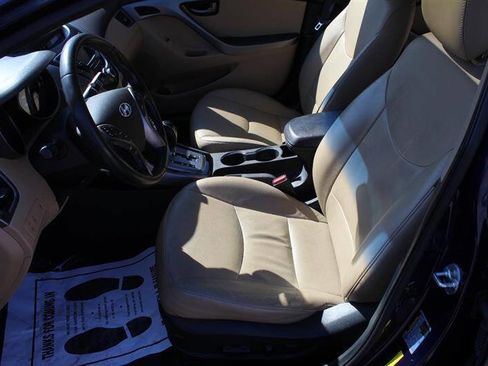 Used 2013 Hyundai Elantra Limited image 18