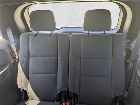 Used 2023 Dodge Durango GT RWD image 15