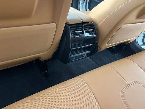 Used 2023 BMW 530i w/ Convenience Package RWD image 42