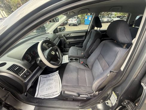 Used 2011 Honda CR-V LX image 9