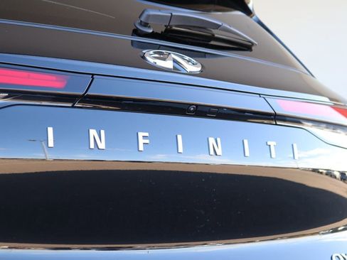 Certified 2025 INFINITI QX60 Luxe w/ Vision Package image 29