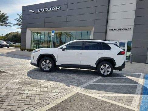 Used 2023 Toyota RAV4 XLE w/ Convenience Package image 2