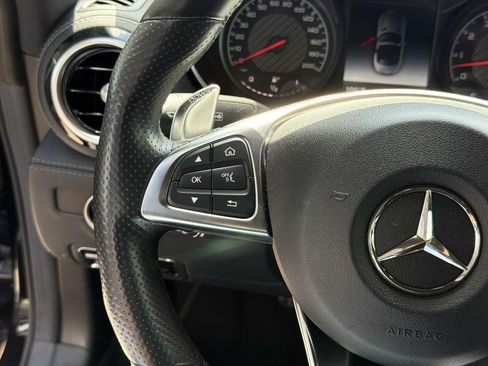 Used 2019 Mercedes-Benz AMG GT Roadster image 21