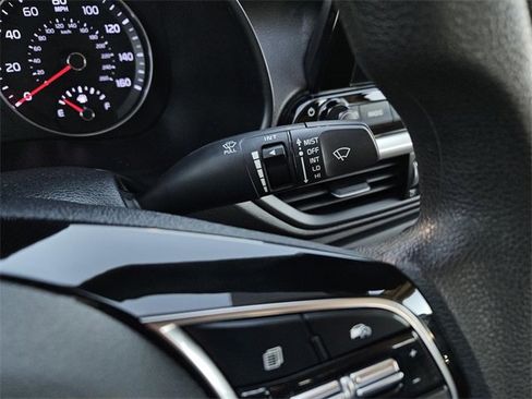 Certified 2023 Kia Forte LX image 26