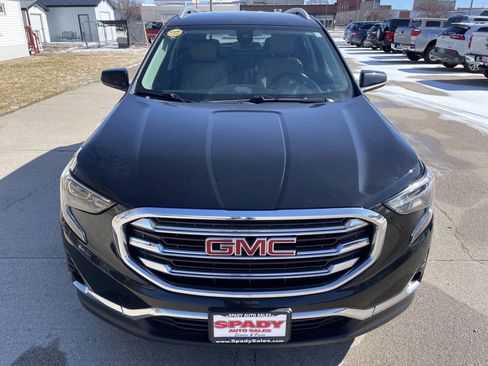 Used 2020 GMC Terrain SLT w/ Preferred Package AWD/4WD image 4