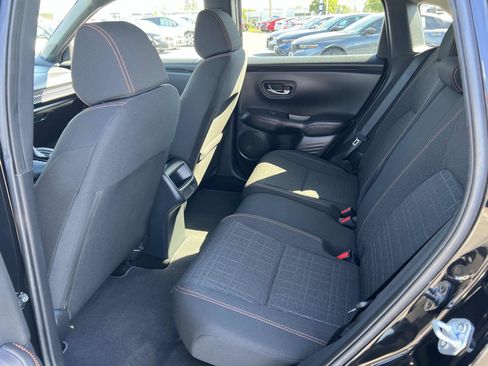Certified 2025 Honda HR-V Sport image 20